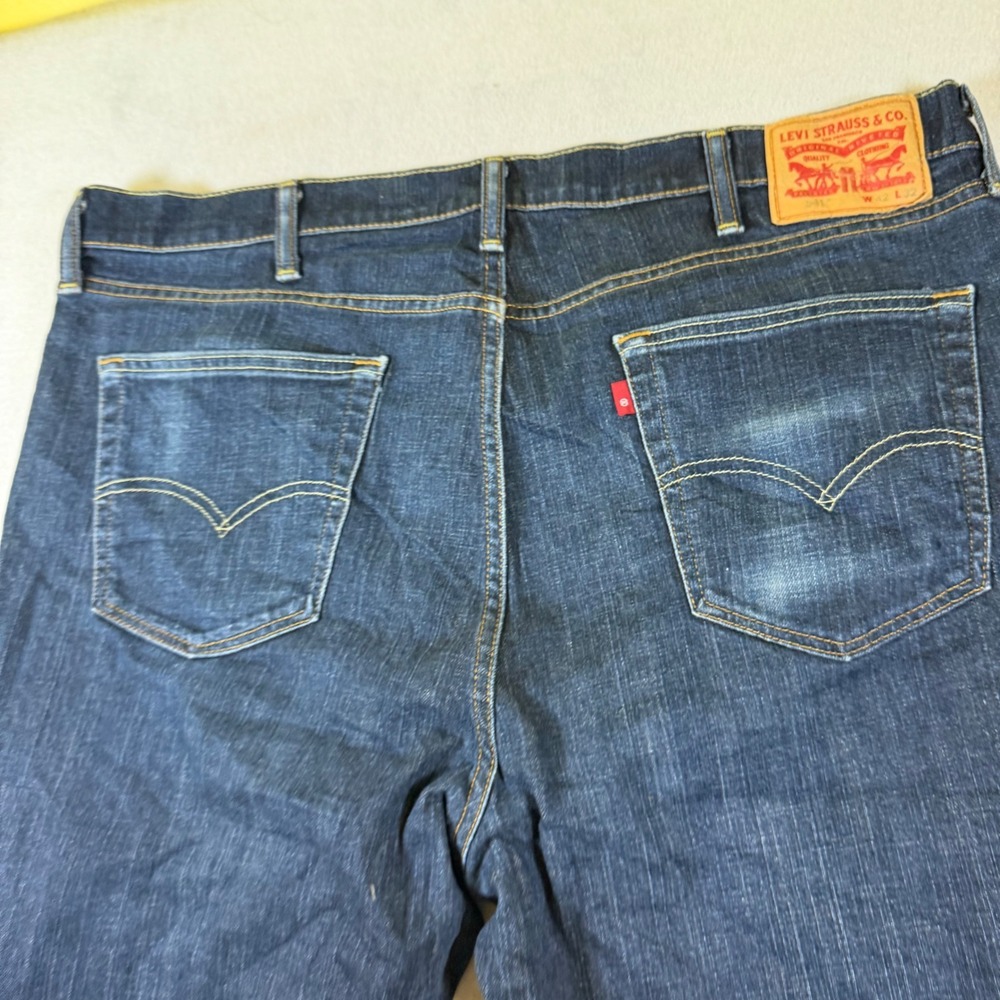 Levis 541 Athletic‎ Taper Jeans Mens 42x32 Dark Wash Blue Denim Stretch 7899